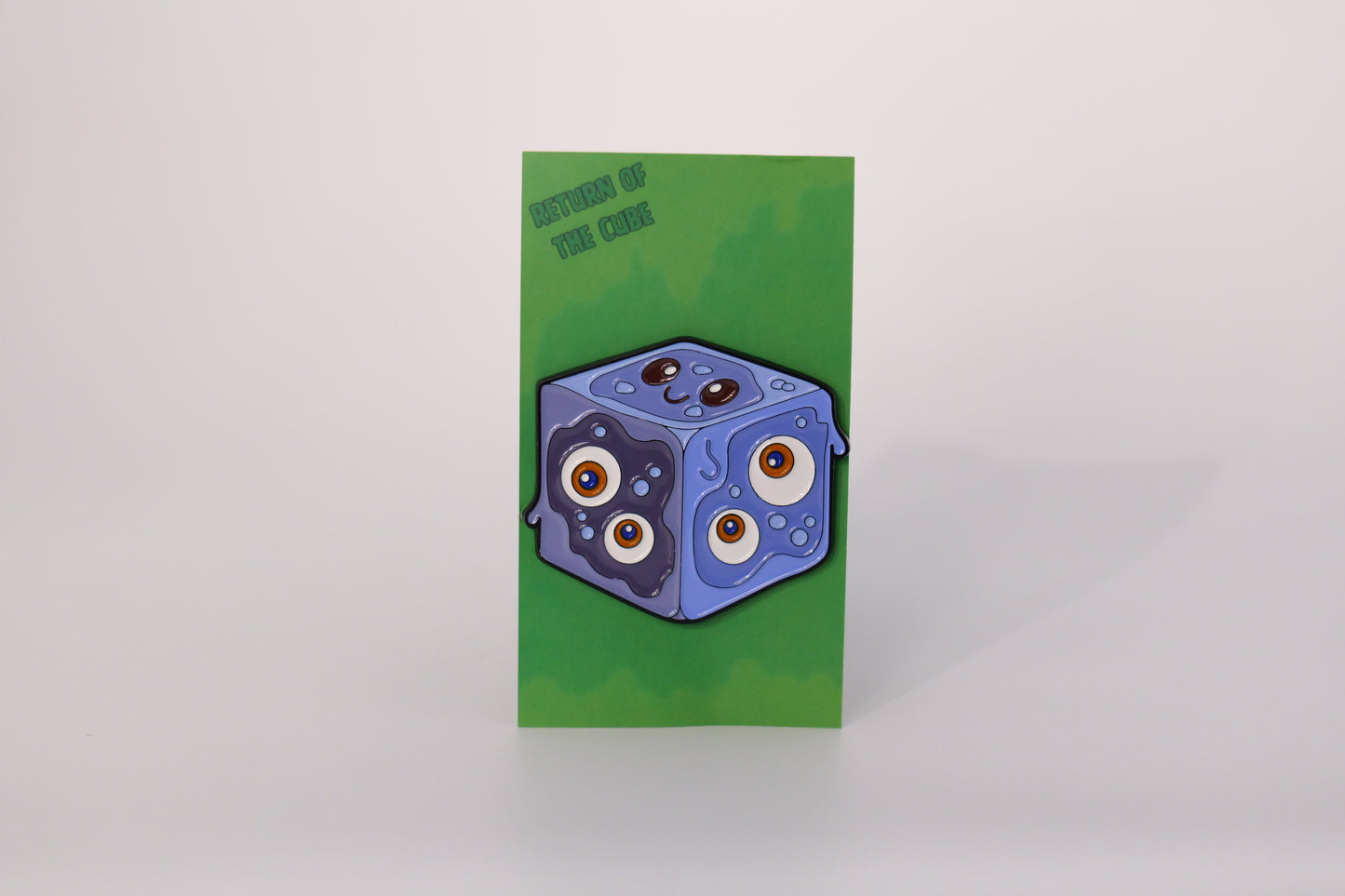 Eyeball Cube - Enamel Pin